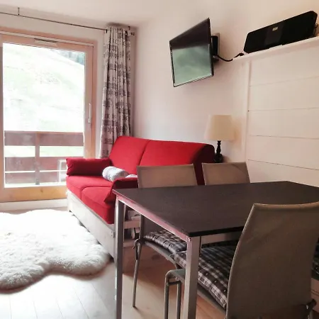 Lumineux 2* En Famille, Skis Aux Pieds, Proches Commerces Et Ecoles De - Fr-1-182-136 Apartment Meribel